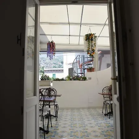 Antico Palmento Bed & Breakfast Città di Lipari