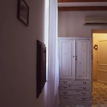 Bed & Breakfast Antico Palmento Città di Lipari